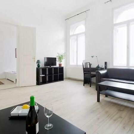 Apartment Andrassy ブダペスト エクステリア 写真